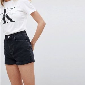Black denim shorts high waisted